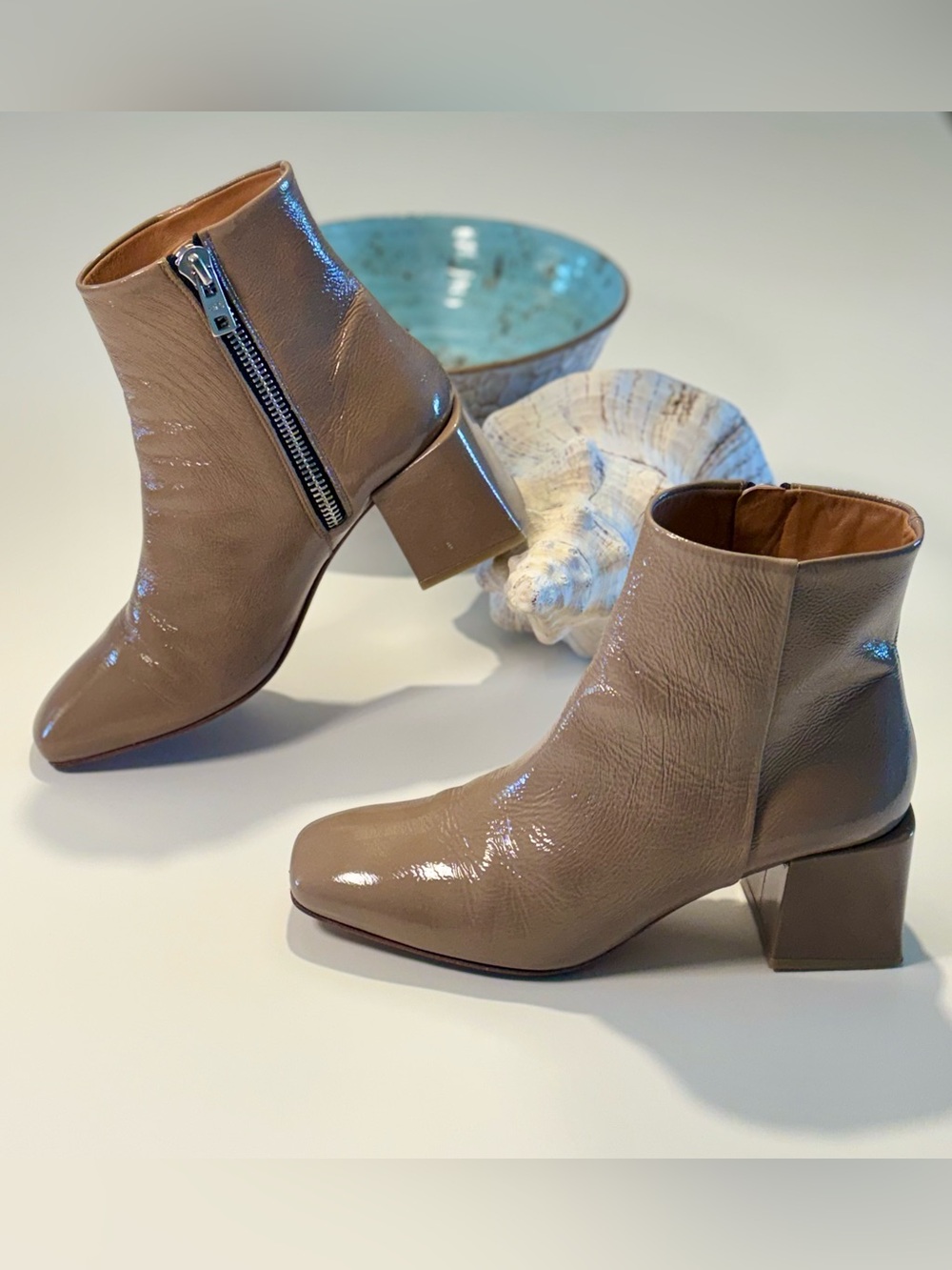 LoQ Taupe Leather Square‑Toe Boots | Size 40